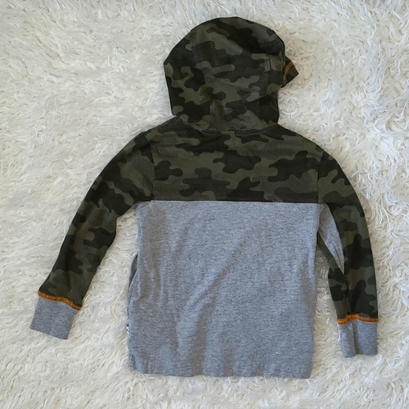 TOMMY BAHAMA PULLOVER HOODIE - Picture 5 of 7
